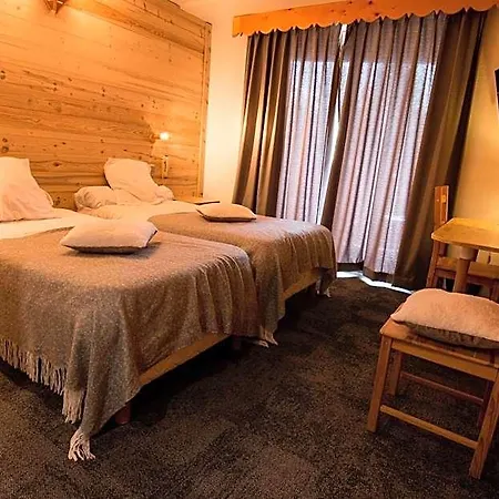 Hotel Adret 3*