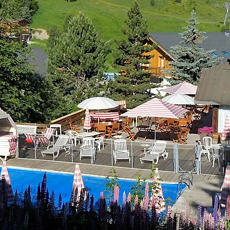 Hotel Adret
