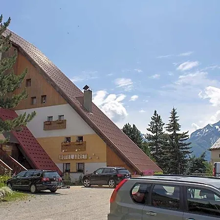 Hotel Adret 3*