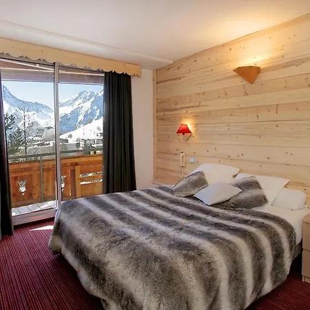 Adret 3* レ・デュー・アルプ